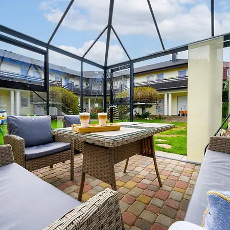 Osrodek Wczasowy Coral Nad Morzem ホームステイ