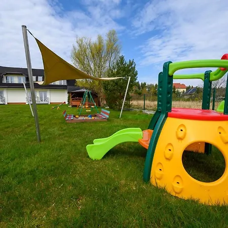 ホームステイ Osrodek Wczasowy Coral Nad Morzem *