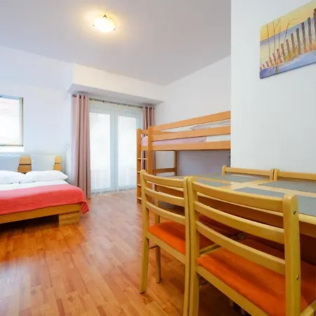 Osrodek Wczasowy Coral Nad Morzem * ビチェ