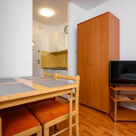 Osrodek Wczasowy Coral Nad Morzem Accommodatie bij particulieren Wicie (West Pomeranian)