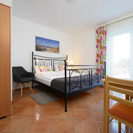 Homestay szállás Osrodek Wczasowy Coral Nad Morzem Wicie